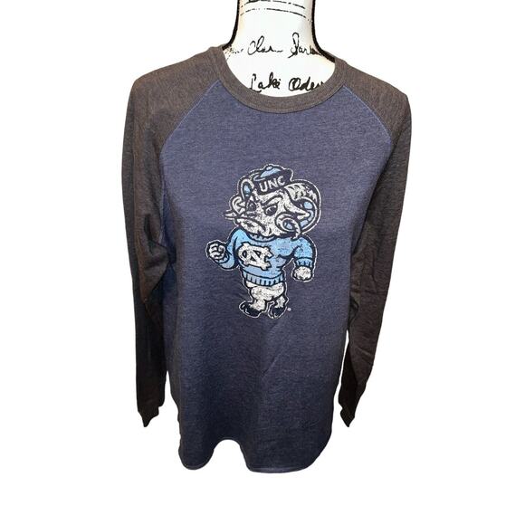 Majestic Men’s North Carolina UNC Long Sleeve Ram Gray Sweatshirt Large L - Picture 1 of 10